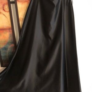 Long flair skirt black